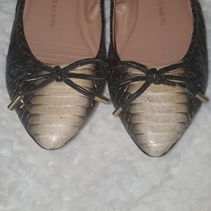 Vince Camuto Size 6.5  Leather Snakeskin Design